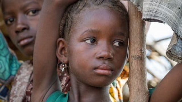 Children-starve-in-Nigeria.jpg