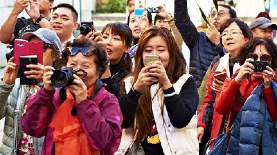 Chinese-visitors-1.jpg