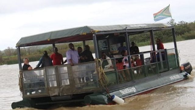 Cruising-at-iSimangaliso-Wetland-Park.jpg