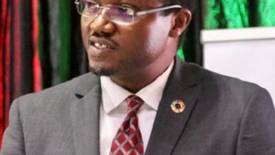 Dr-Tajudeen-Oyewale.jpg