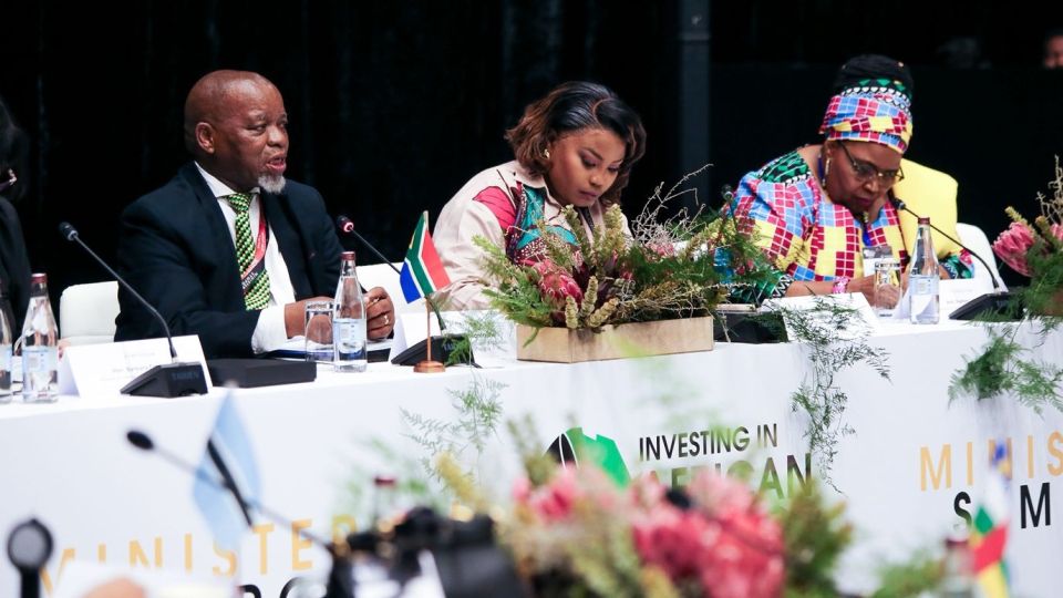 Gwede-Mantashe-at-Africa-Mining-Indaba.jpg