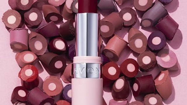 Hydramatic-Matte-Lipstick-1.jpg