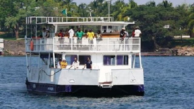 Kariba-Cruise-1.jpg