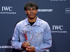 Sporting stars shine at Laureus Awards