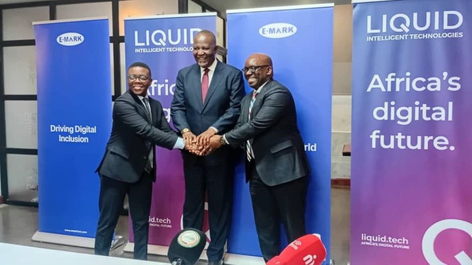 Liquid-E-Mark-partnerships-in-Zambia-1.jpg