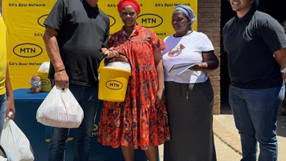MTN-donates-to-fire-victims.jpg