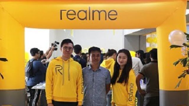 Realme-concept-store-1.jpg