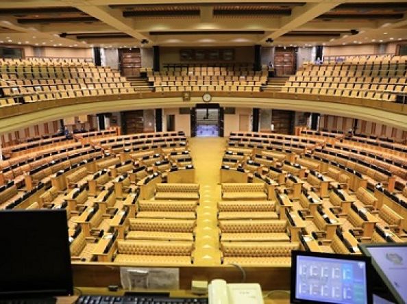ANALYSIS: The opening of parliament – toying and froing