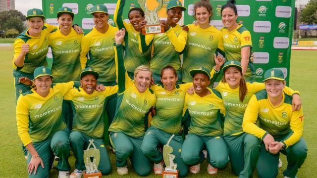 South-Africa-women-cricket-team-1.jpg