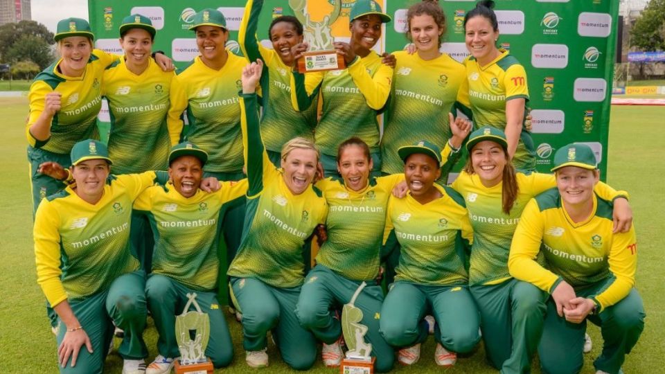 South-Africa-women-cricket-team-1.jpg