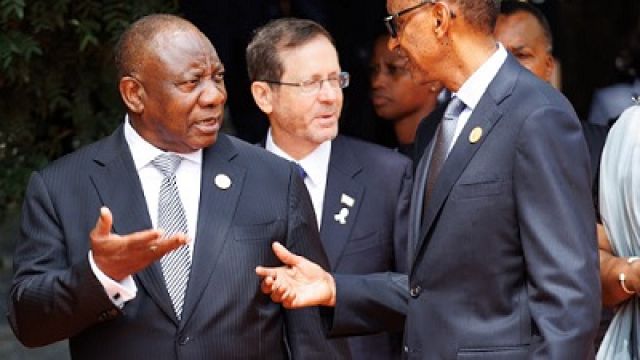 South-African-President-Cyril-Ramaphosa-left-seen-here-with-his-Rwandan-counterpart-Paul-Kagame.jpg