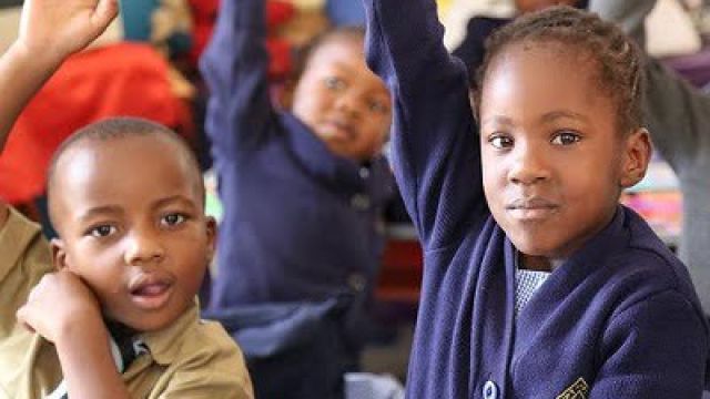 Zimbabwe-school-pupils.jpg